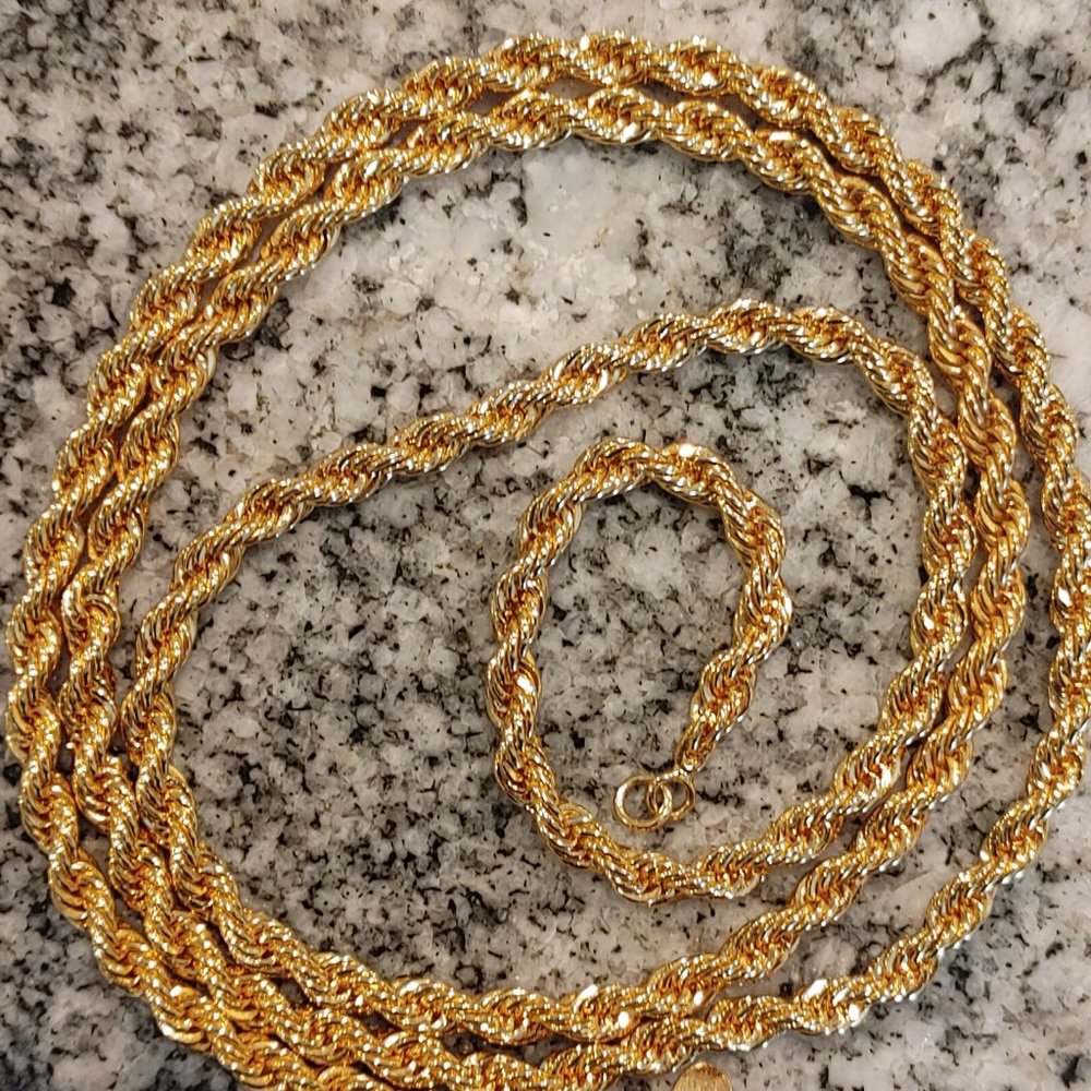 Nolan Miller Necklace Chunky Neck-Chain with Back Clasp, Signed. Long chain.